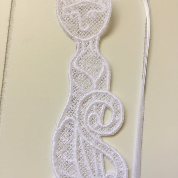 Lace Cat Embroidered White Bookmark