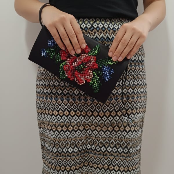 Floral Beaded Evening Clutch