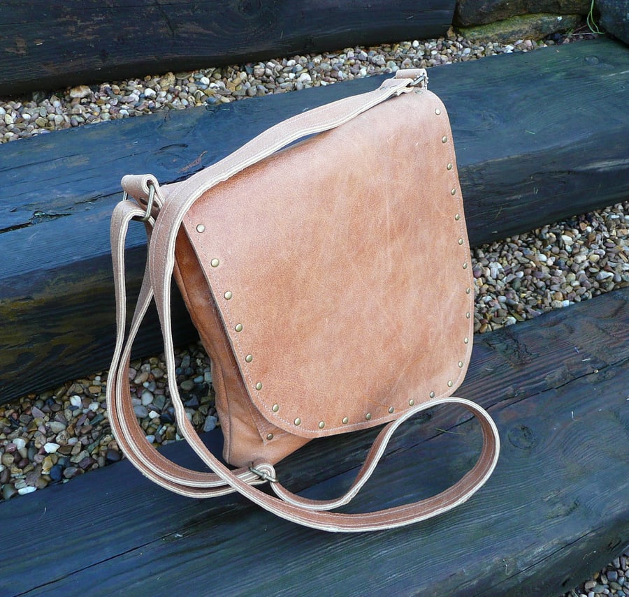 Leather crossbody bag, messenger bag, tan leather shoulder bag, saddle bag