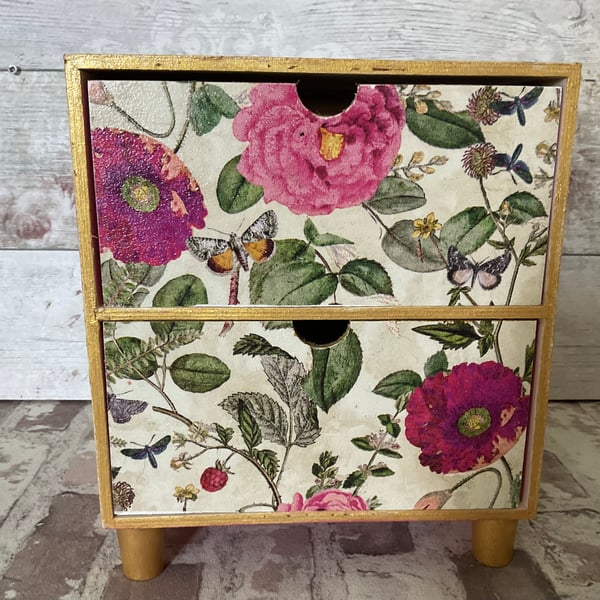 Tabletop Mini Wooden Drawers. Vintage Roses.
