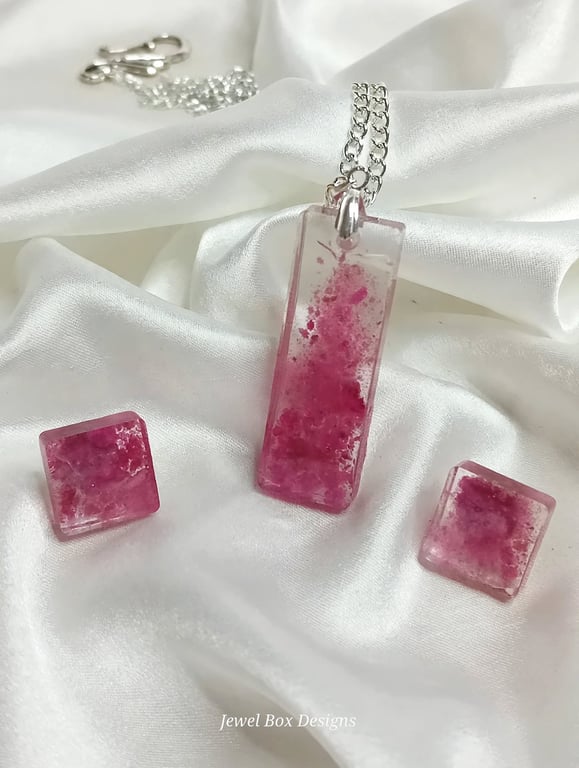 Ruby Corundum Necklace Set