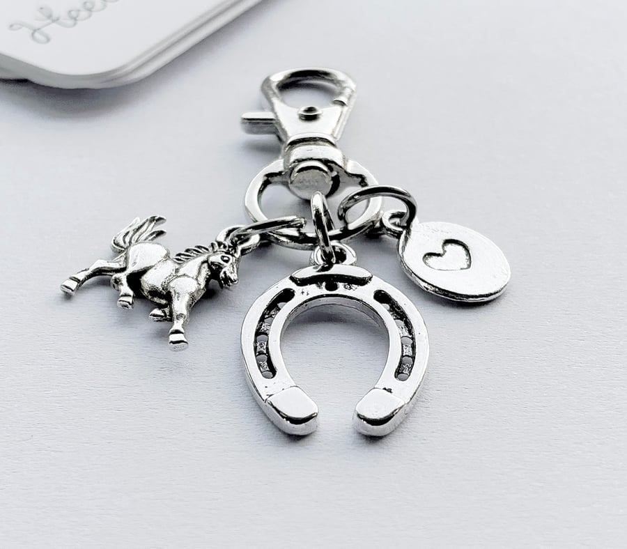 PONY BAG CHARM WHITE PONY BAG CHARM WHITE