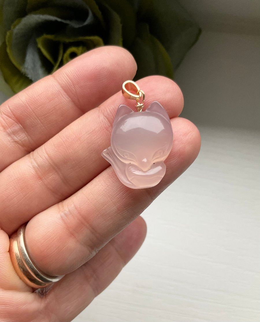 Natural Agate little fox pendant
