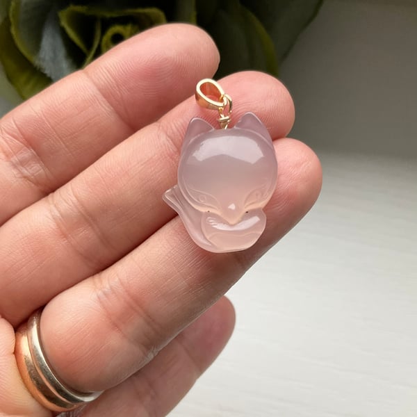 Natural Agate little fox pendant