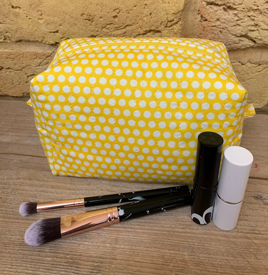 Yellow and White Spot Fabric Quilted Makeup Bag
