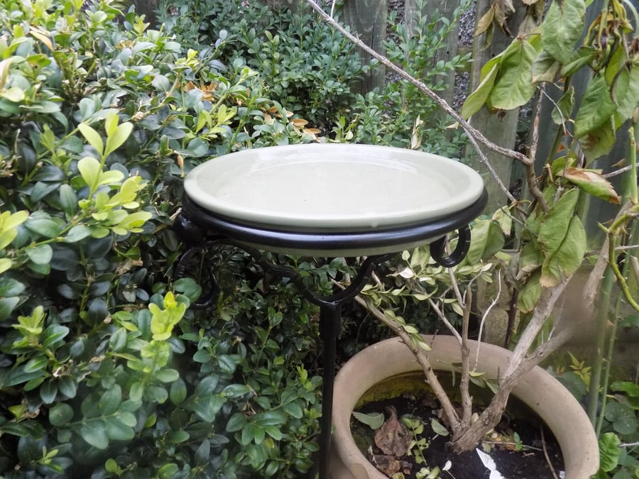 Green Glazed Bird Bath............................ Free Fitting Kit