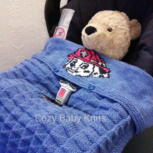 FIRST SIZE BABY CAR SEAT BLANKET