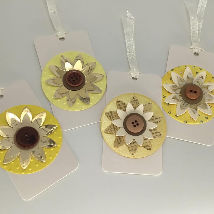Floral gift tags - yellow