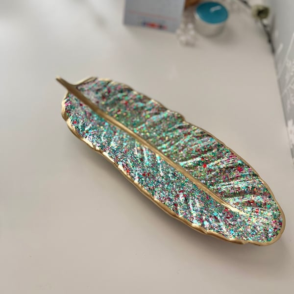 Handmade Multi colour sparkle glitter Resin Feather Jewellery Trinket Dish Tray 