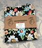 A large tote bag in a fabulous daisy print fabric. - Image 4
