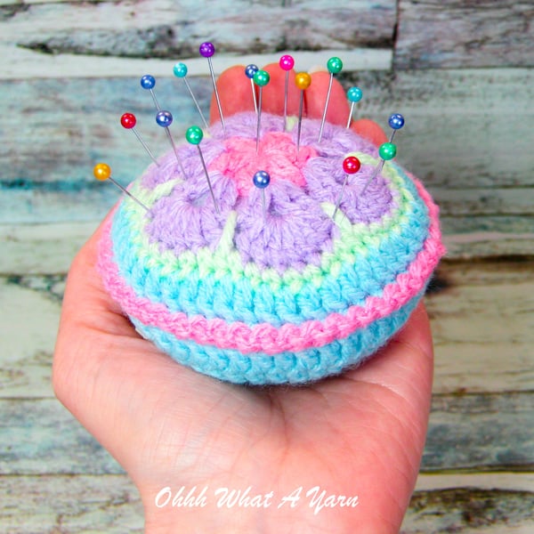 Crochet round pastel flower pin cushion, african violet pin cushion
