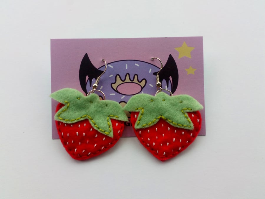 Polyester felt Strawberry earrings