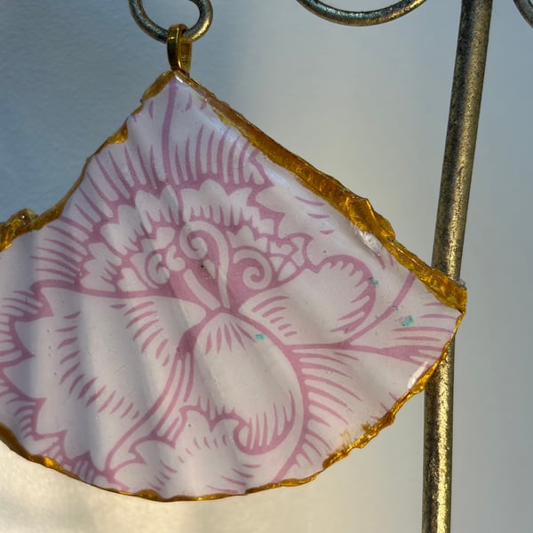 Pink William morris print scallop shell pendant