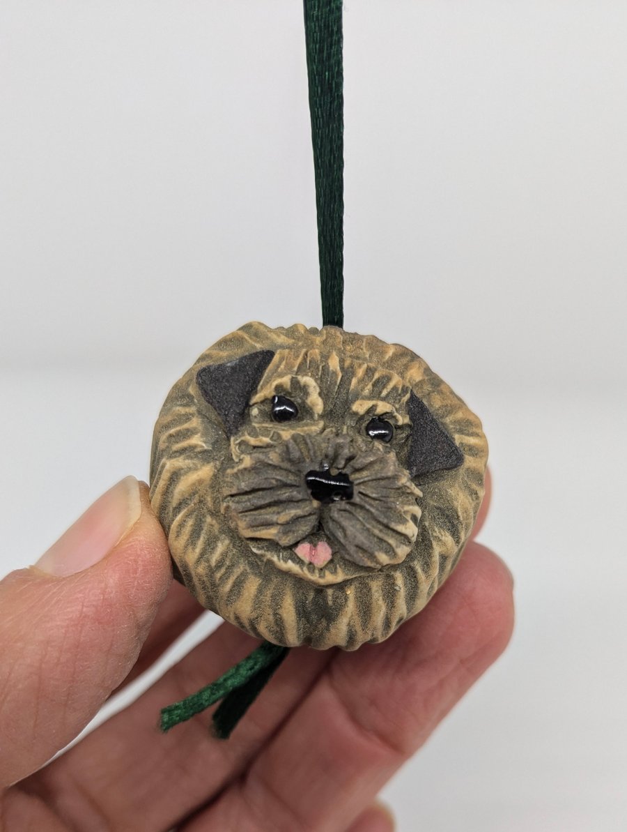 Border Terrier - Little Creatures Range - on ribbon