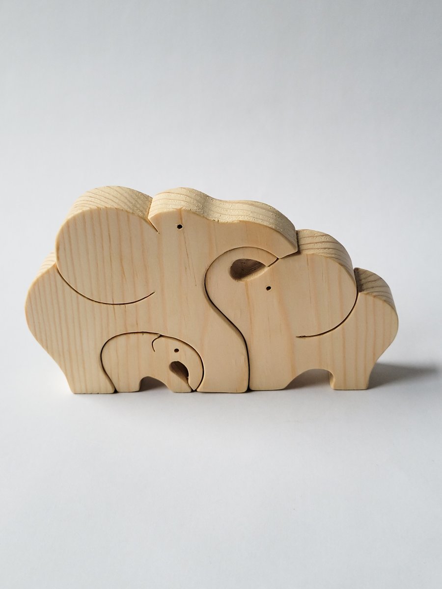 Wooden Elephant Family