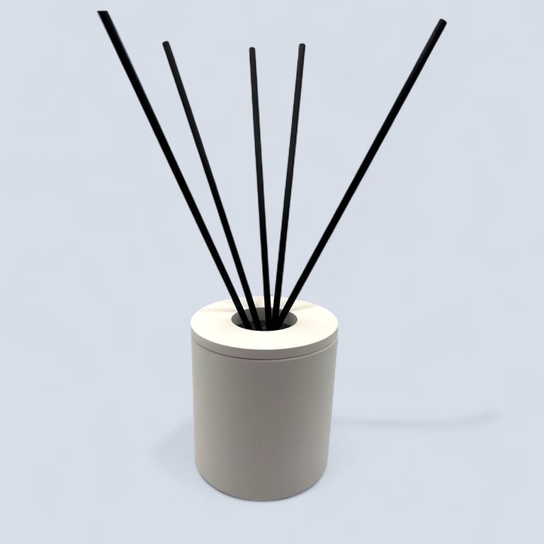 Handmade White Reed Diffuser Bottle Holder for Home Fragrance