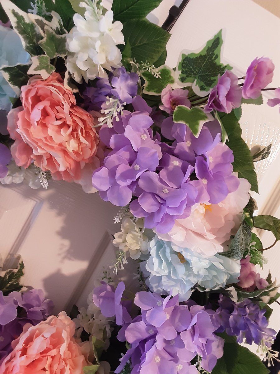 Fluffy. 58cm wreath. Door wall table grave weddings present 