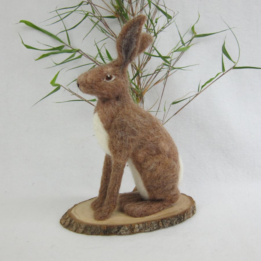 Needle felted model brown hare, sitting, woollen sculpture