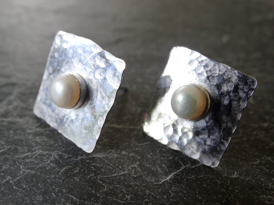 Sterling silver, hammered, square studs with natural pearls