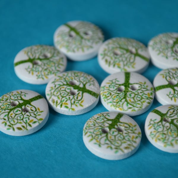 15mm Wooden Heart Tree Buttons Green & Yellow 10pk Leaves (ST19)