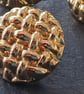 13 16" 20.3mm 32L Basket Weave Button  Gold x 4 Buttons - Image 3