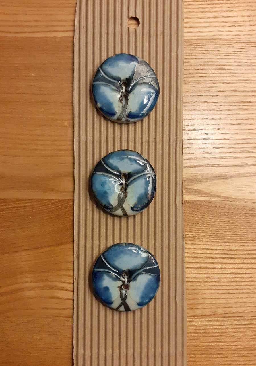 Blue ceramic abstract flower buttons 