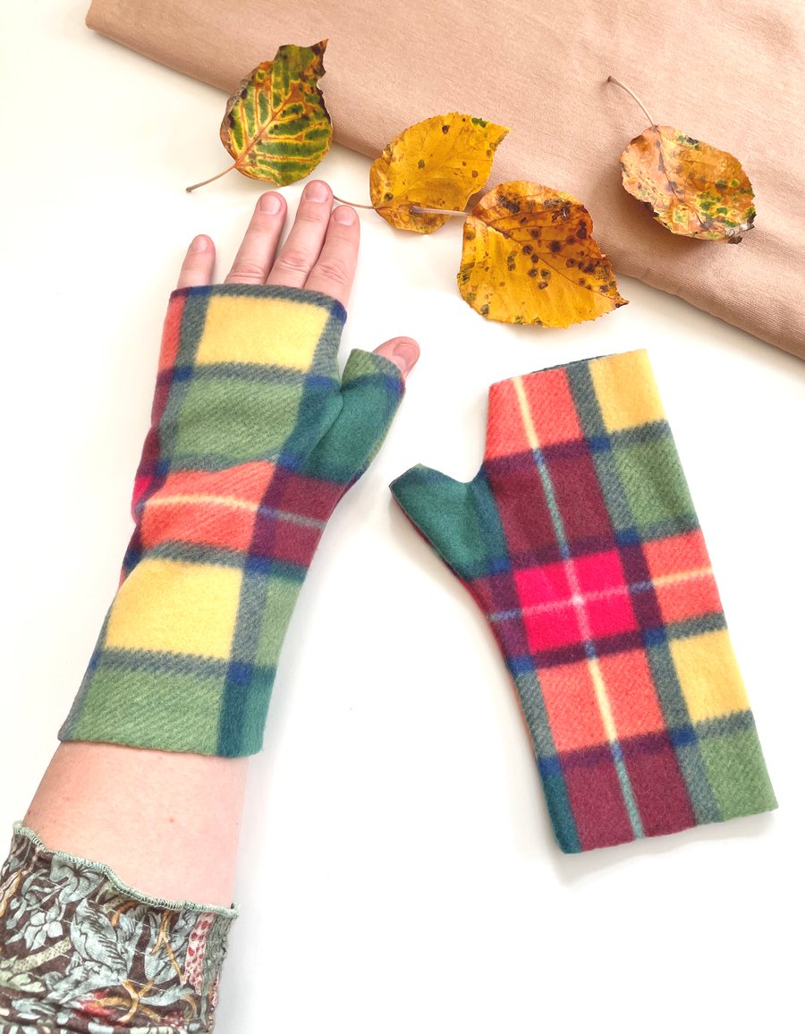 Green and yellow tartan fingerless gloves Cosy simple winter mittens for women 