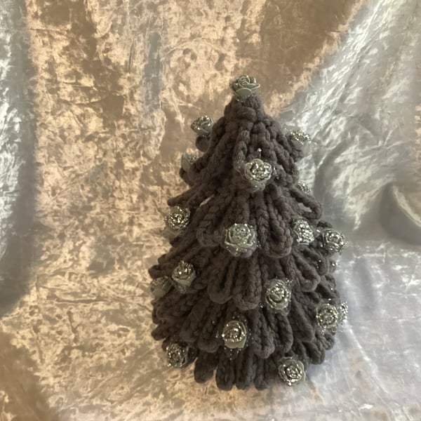 Crochet tree, rose Christmas Tree