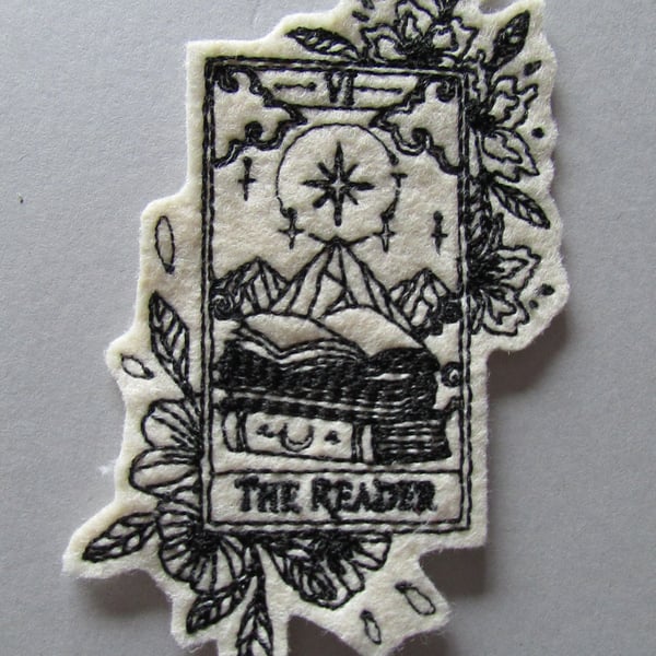 The Reader Tarot Embroidered Felt Sew on Applique Patch