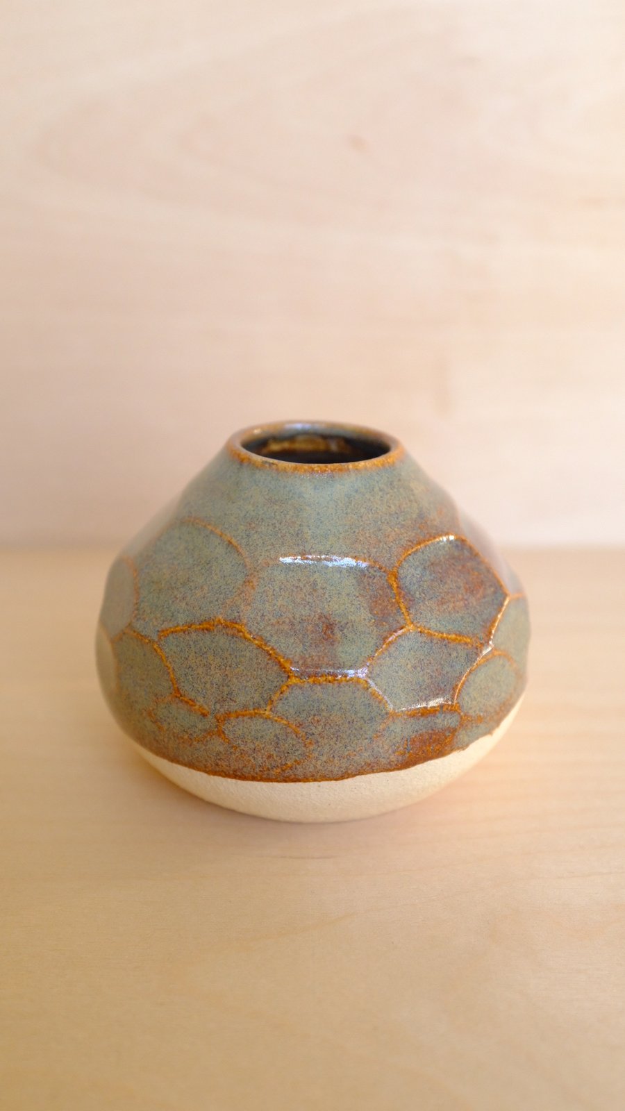CHTNT Rock Vase II