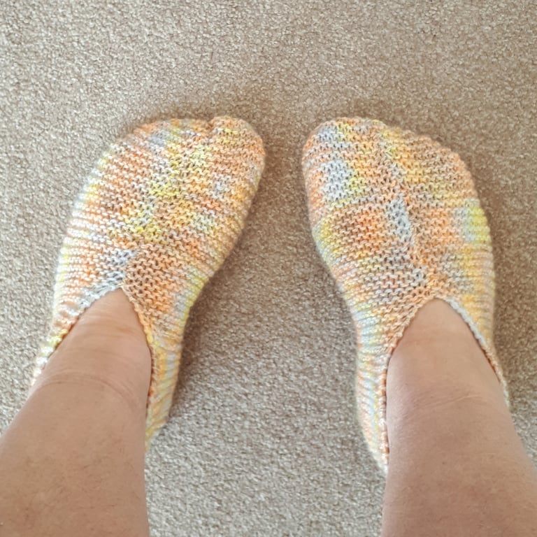 KNITTING PATTERN PDF Footsies for the Family