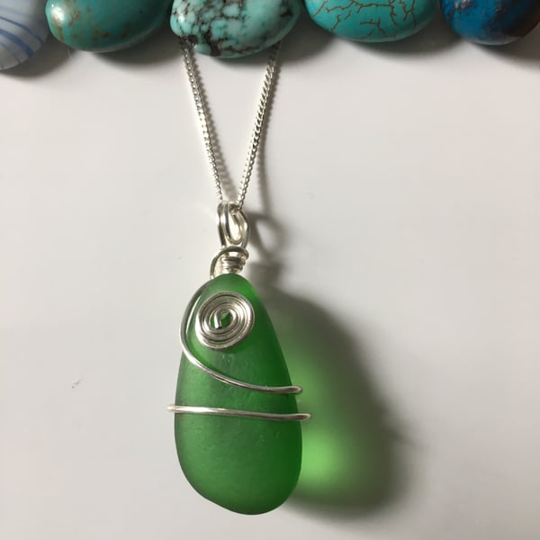 SOLD—Bottle Green Seaglass pendant - REF: BG 02