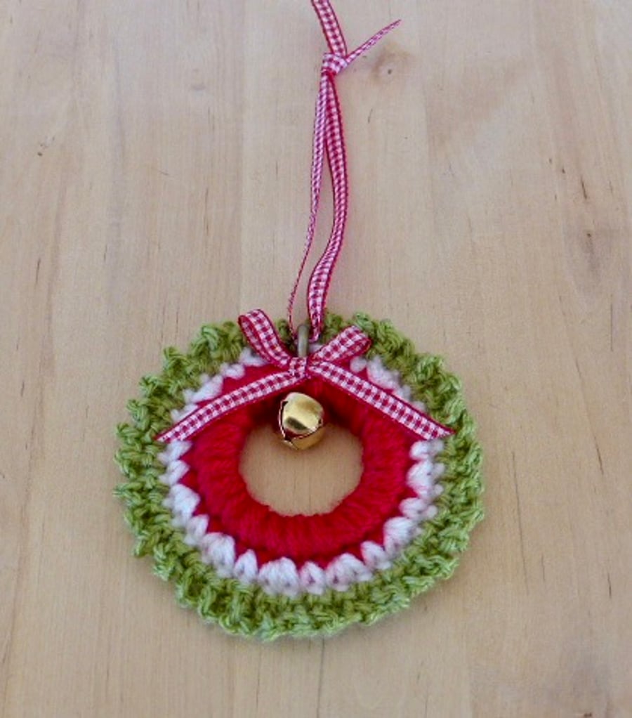 Hanging Christmas Wreath Decoration