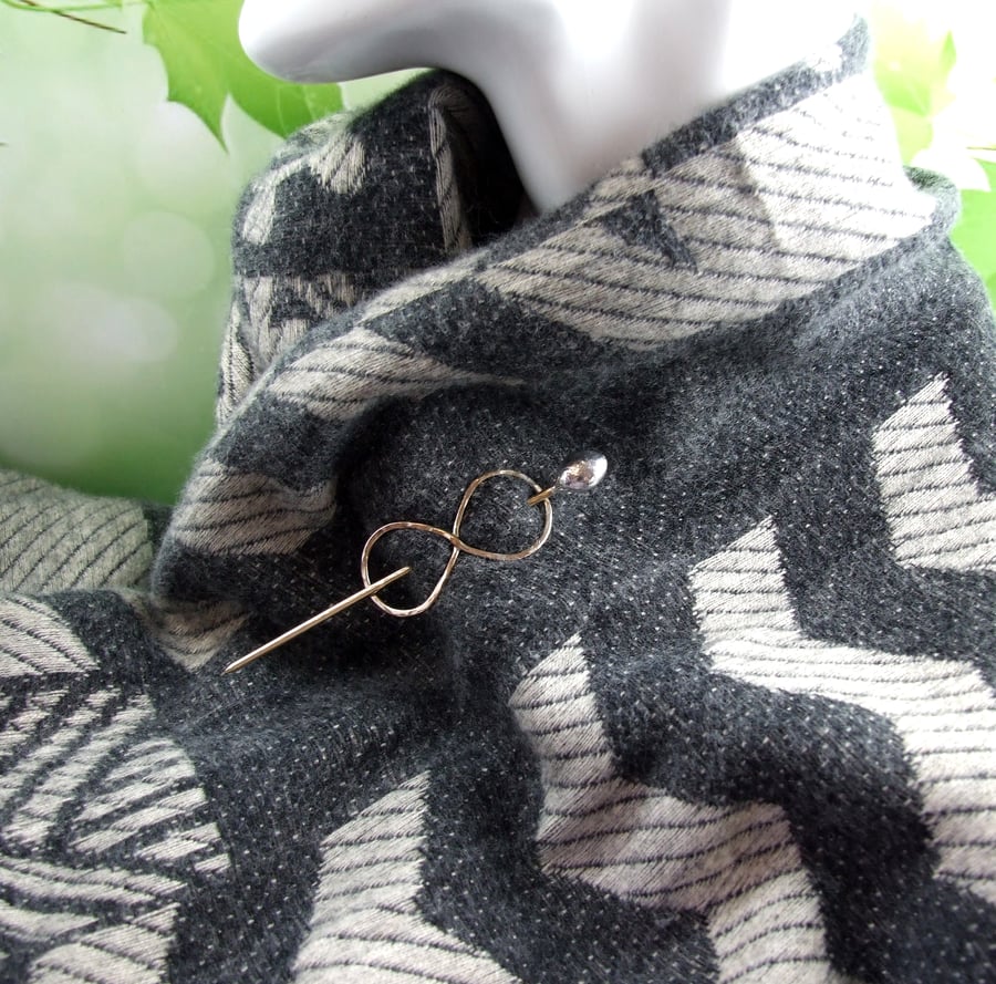 Shawl Pin, Brass Infinity Knot with Silver Pebble Topped Pin Celtic Cloak Clasp