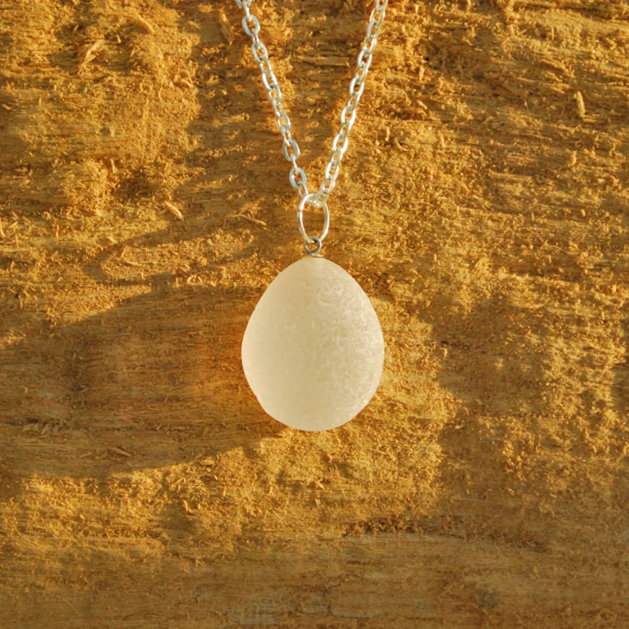 Amazing sea glass pendant