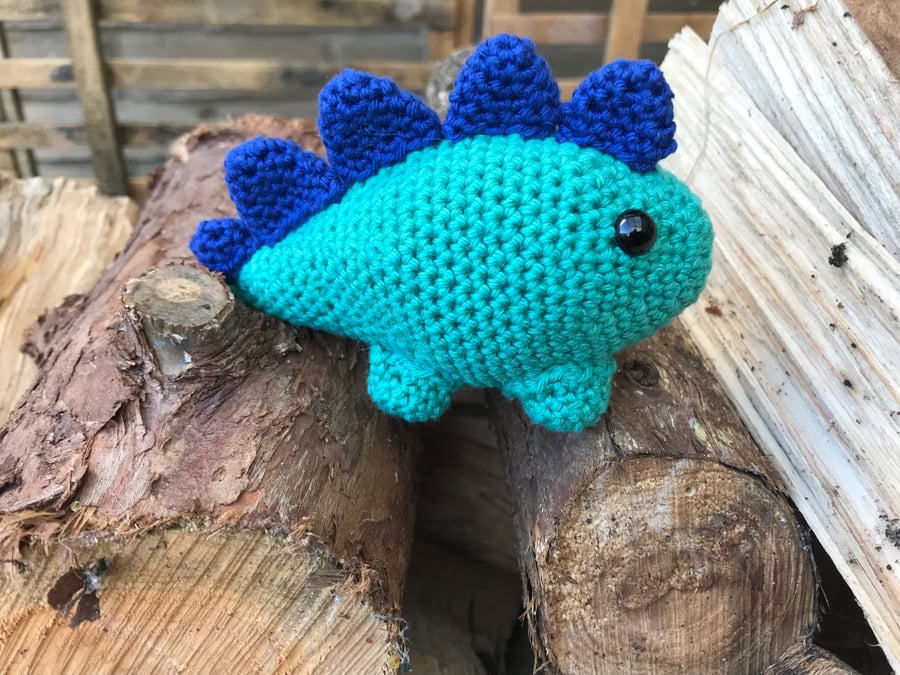 Crochet Stegosaurus 