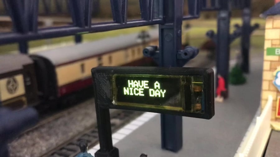 Model railway station signs Scrolling OLED Display Of Train Times OO HO