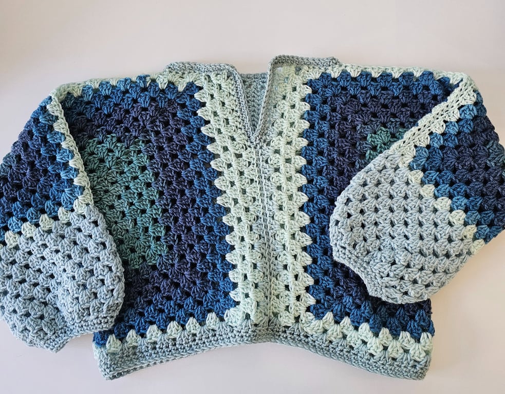 Kids crochet cropped hexi sweater