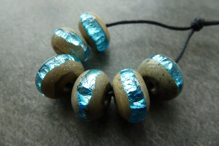 blue sparkly lampwork glass beads
