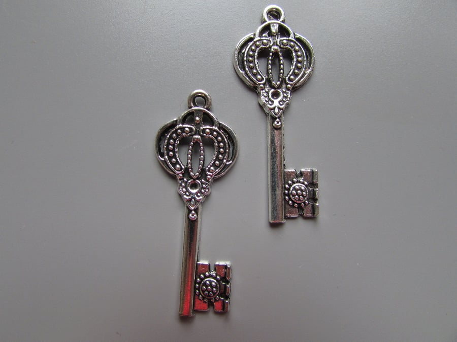Silver Key Jewellery Charm jewellery findings Steampunk