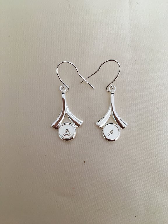 Wishbone Earring Settings - E5