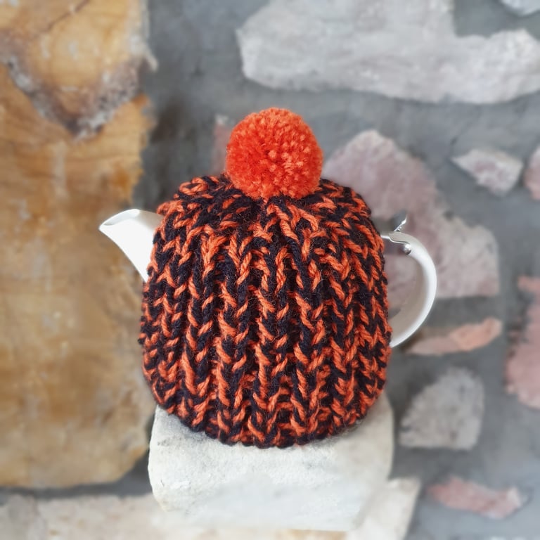 Tea Cosy, Cozy, Tea Pot Cover, Suki, For Life Stump Compatible, Hand Knitted