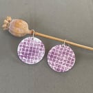 Circle grid enamel earrings in white and purple