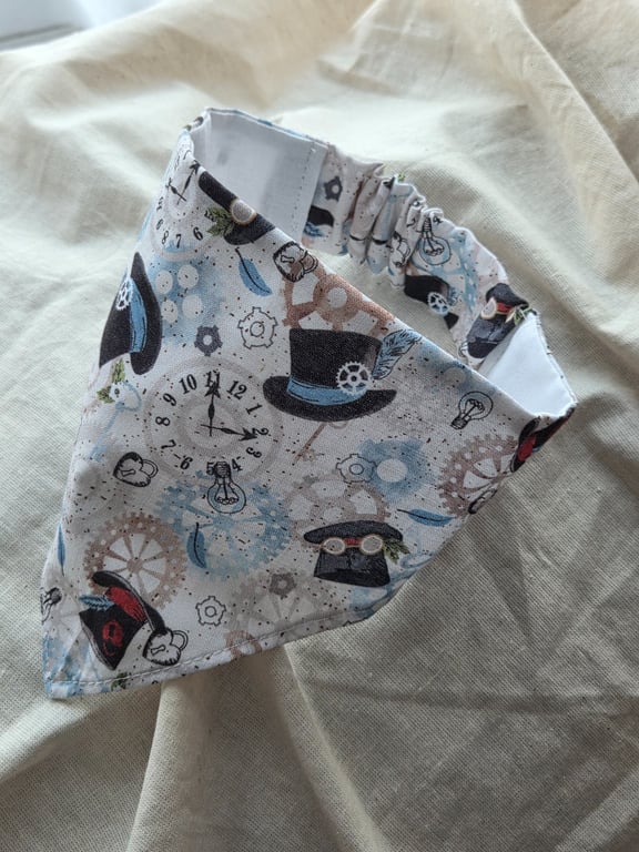 Elasticated slip-on Dog Bandana - Size M