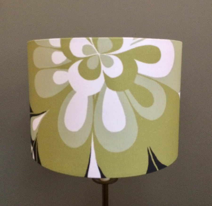 Bold RETRO Pale Green on Black BIG Groovy 60s 70s style Flower Lampshade