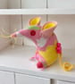 Retro Pink Tulip Mouse 60s 70s Floral Vintage fabrics  - Image 1