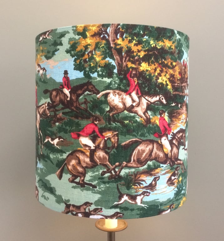 Traditional Tally Ho Tarporley Brown Horse and Hounds Lampshade