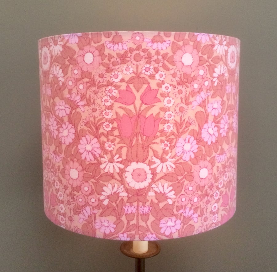Sweet Sugar Pink Floral Daisy Chain Pat Albeck  vintage fabric Lampshade option