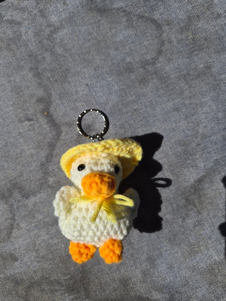 Handmade Crochet Duck Keychain – Cute Mini Bag Charm