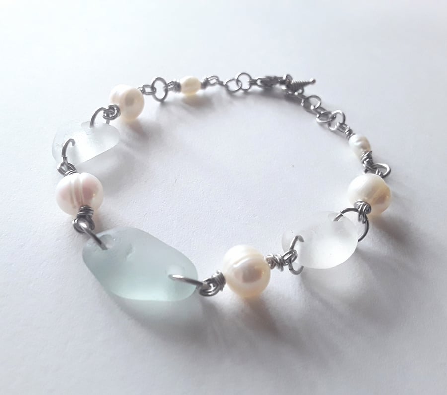 Pearl & Seaglass Linked Chain Bracelet 